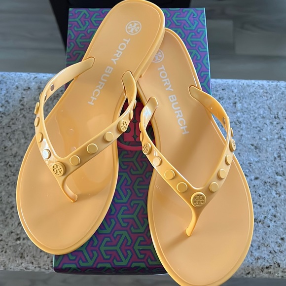 tory burch yellow jelly sandals